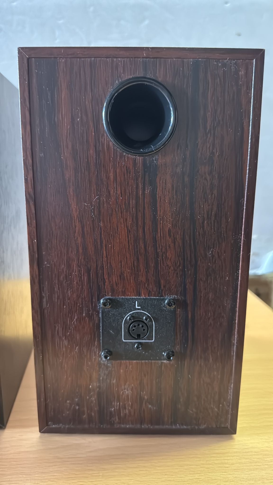 (Excellent) Edifier S360DB Bookshelf Speakers with Subwoofer, 2.1 Speaker System, Bluetooth v5