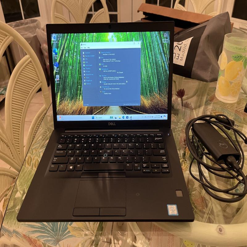 (Excellent) Dell Latitude 7490 i7 32GB/1TB 14' FHD Battery 100%