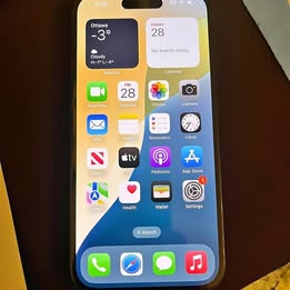 (NEW no box) iPhone 16 – with warranty