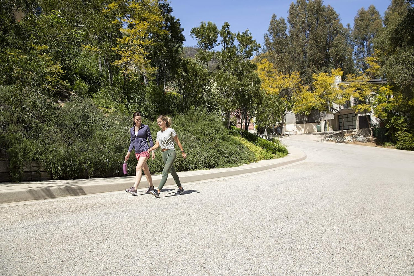 (Brand New Sealed) Garmin Vivosmart 4 Fitness Activity Tracker Merlot/Rose Gold - Small/Medium