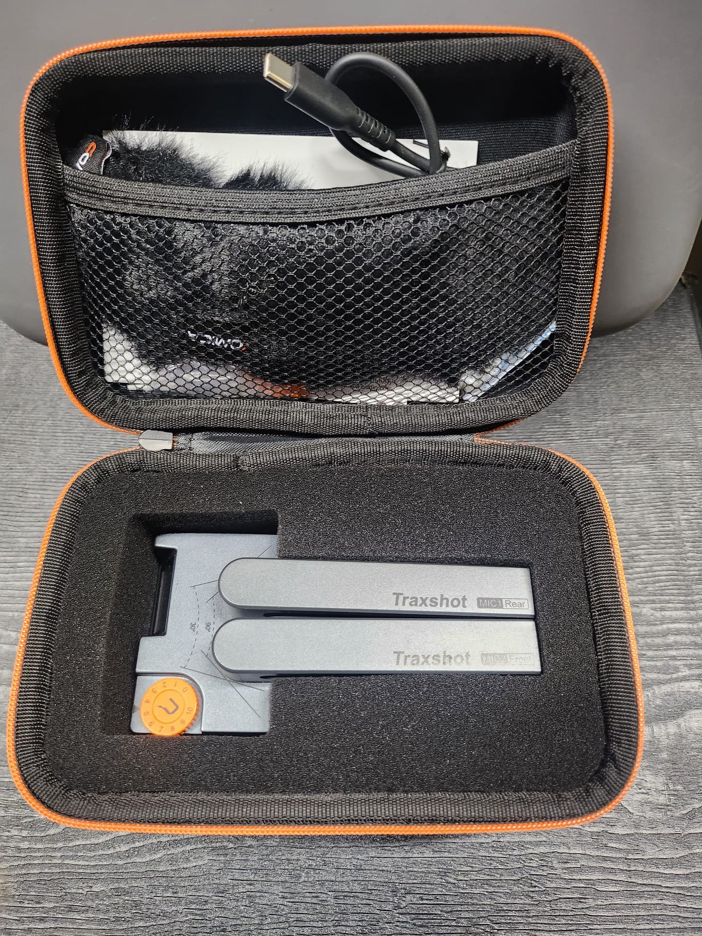 (New No Box) Shotgun Microphone, Comica Traxshot Super-Cardioid Condenser Microphone, External Camera Mic with Wind Muff and Two Audio Cables, Perfect for Smartphones, Canon Nikon Sony DSLR Cameras