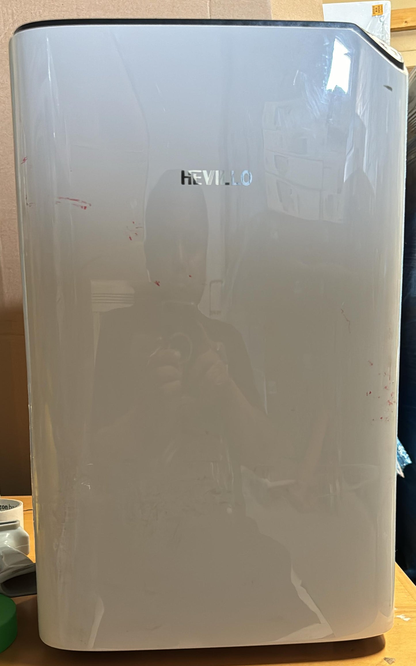 Dehumidifier 2000 Sq. Ft HEVILLO 40 Pint Dehumidifiers for Home Basements, with Continuous Drain Hose for Medium to Large Room, 0.66 Gallon Water Tank Capacity, Intelligent Humidity Control