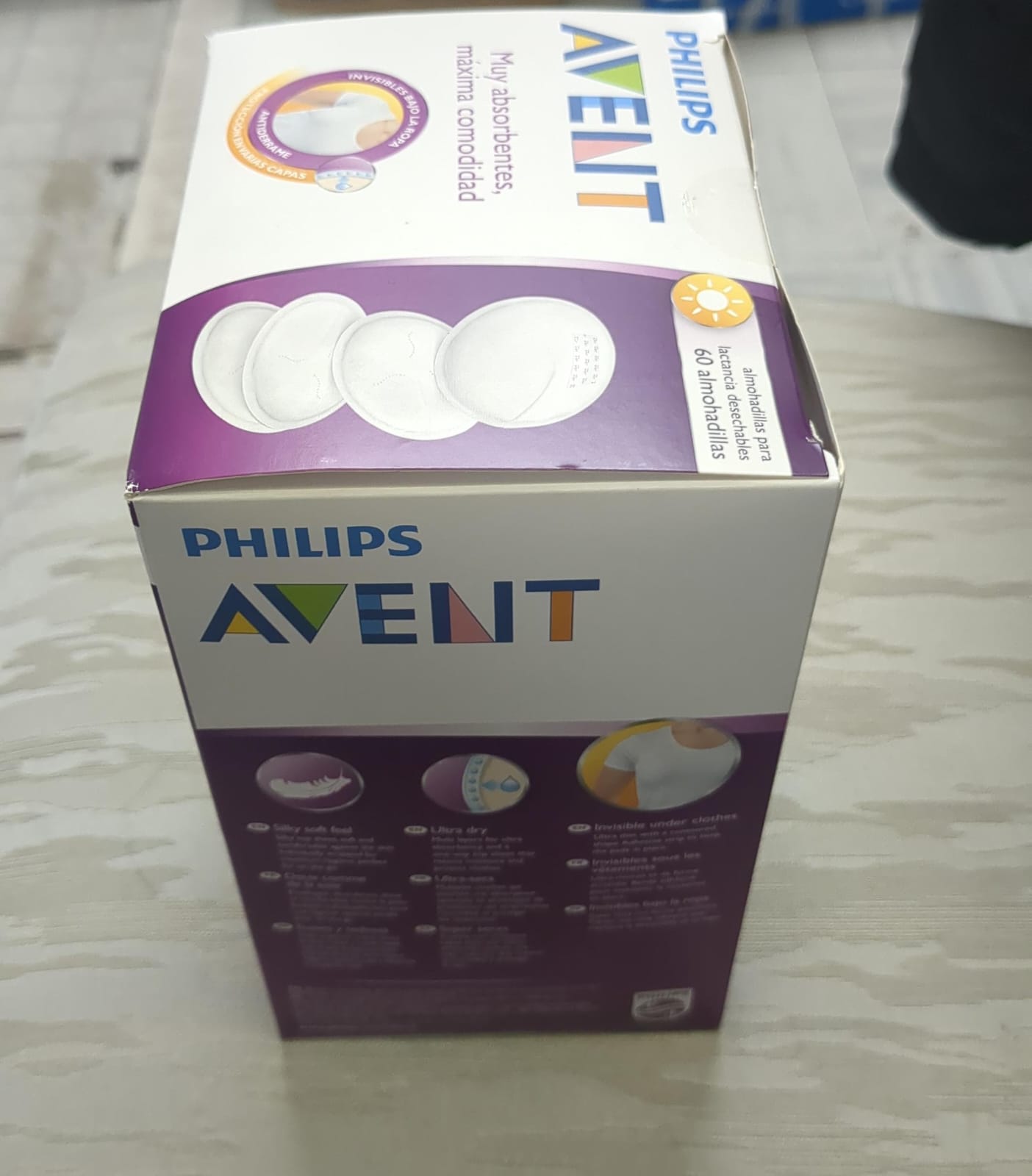 (Brand new sealed)  Philips Avent Disposable Breast Pads, 60 count