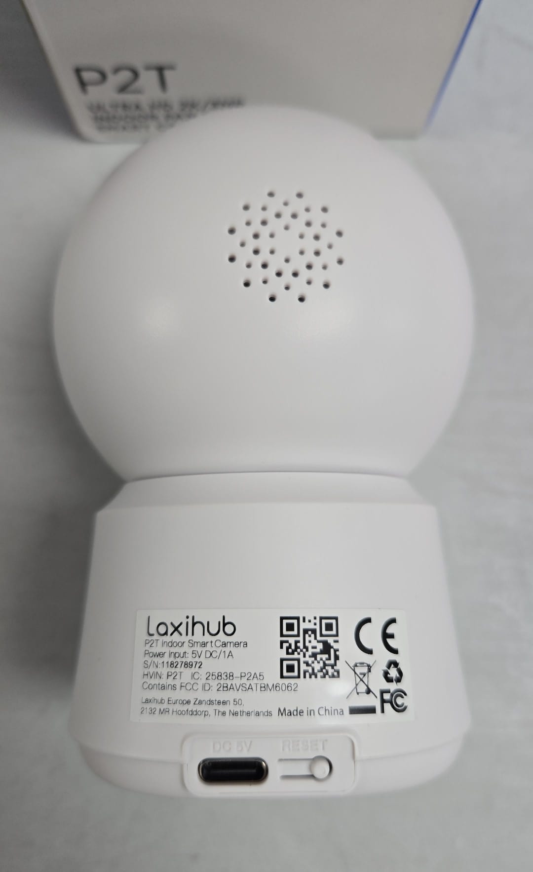 (New Open Box) 360° View 2K Pet Camera with Phone App, Indoor Security Camera, P2T Baby Monitor