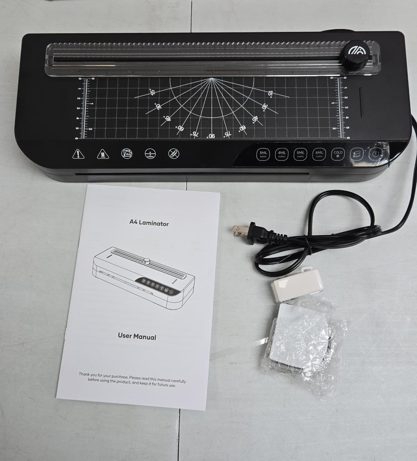 (New Open Box) 110V Home Office A4 Laminator Photo Document Plastic Sealing Machine Hot and Cold Laminating FN338