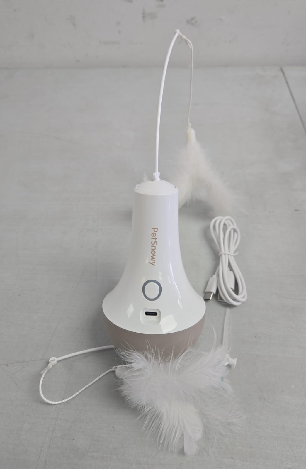 (Excellent) Pet Snowy Roly Poly Cat Toy