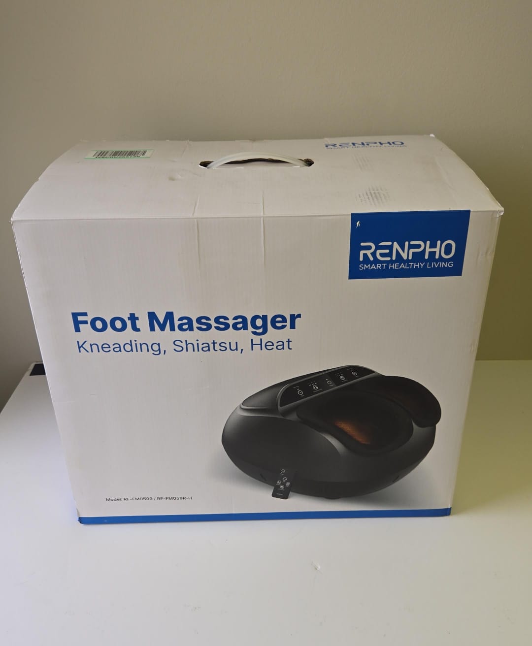 (New Open Box) RENPHO Foot Massager for Circulation, Shiatsu Foot Massager with Heat, Deep Kneading Foot Massage for Planter Fasciitis, Neuropathy and Pain Relief, Christmas Gifts for Women Men, Fits Feet up to Men Size 13, Black-Remote