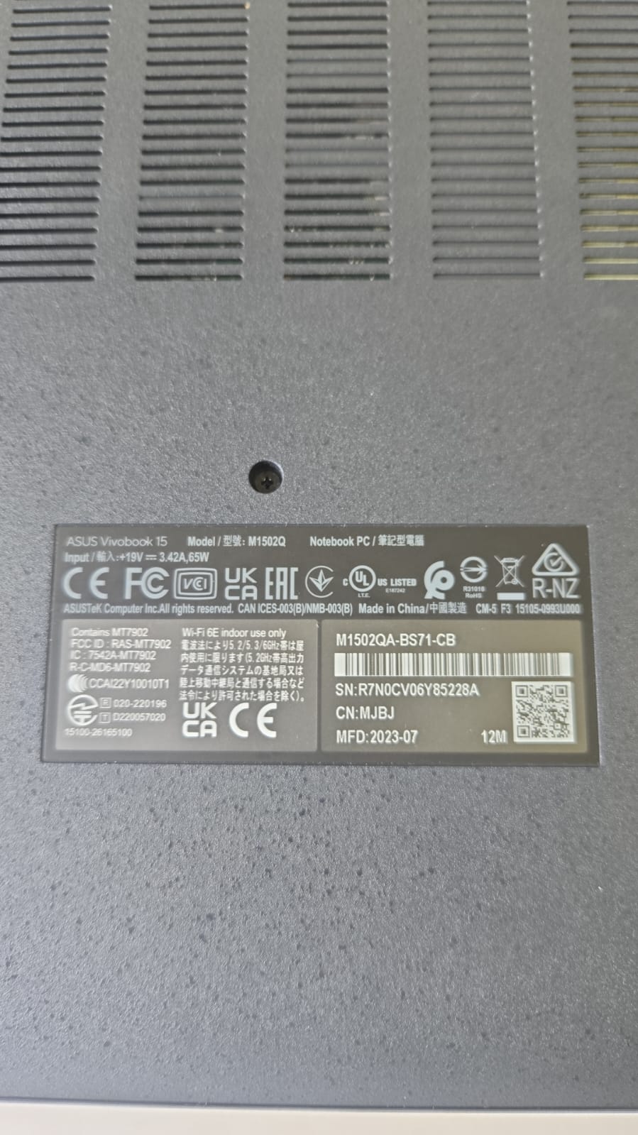 (Excellent) Asus Vivobook 15 15.6" Ryzen 7 5800HS, 40GB RAM, 1TB SSD, 100% Battery Health W11, Office 2021