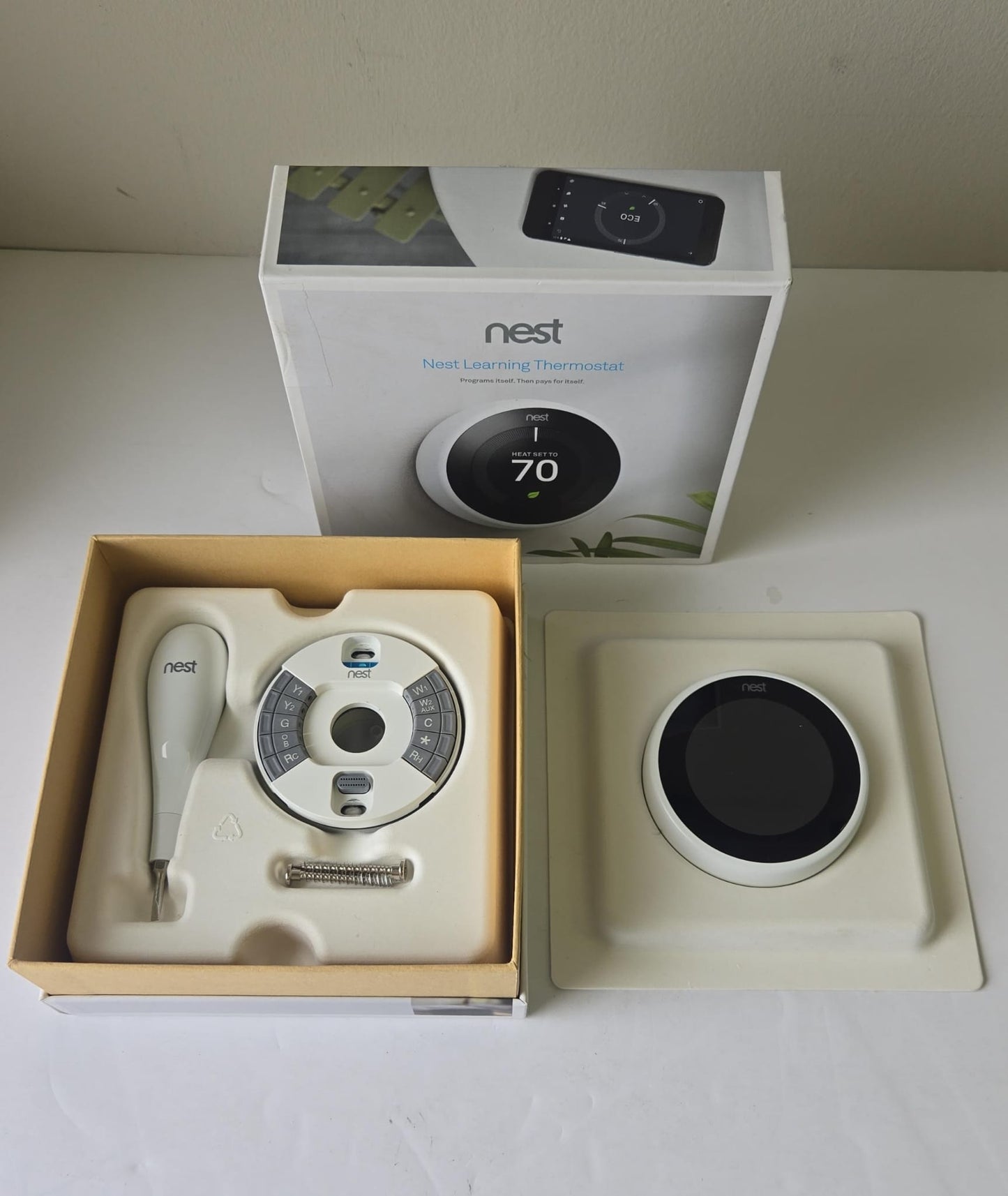 (Excellent) Nest (T3017US) Learning Thermostat 3rd Gen