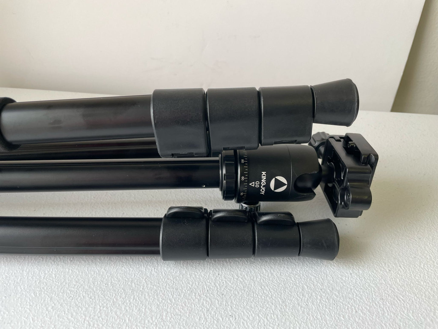 (Brand New) Kingjoy G555 4-Section Travel Tripod Detachable Monopod with Panoramic Ball