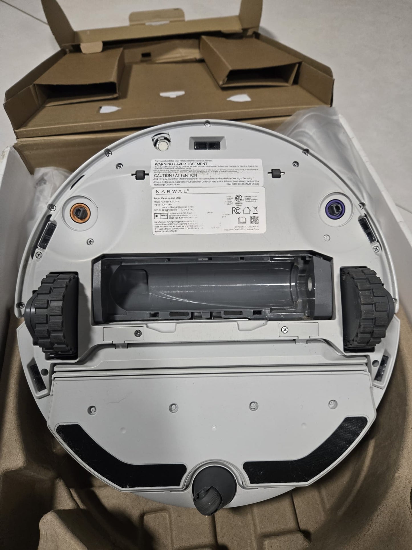 (Excellent) NARWAL Freo X Plus Robot Vacuum and Mop, Zero Tangles Brush, 7800Pa Suction
