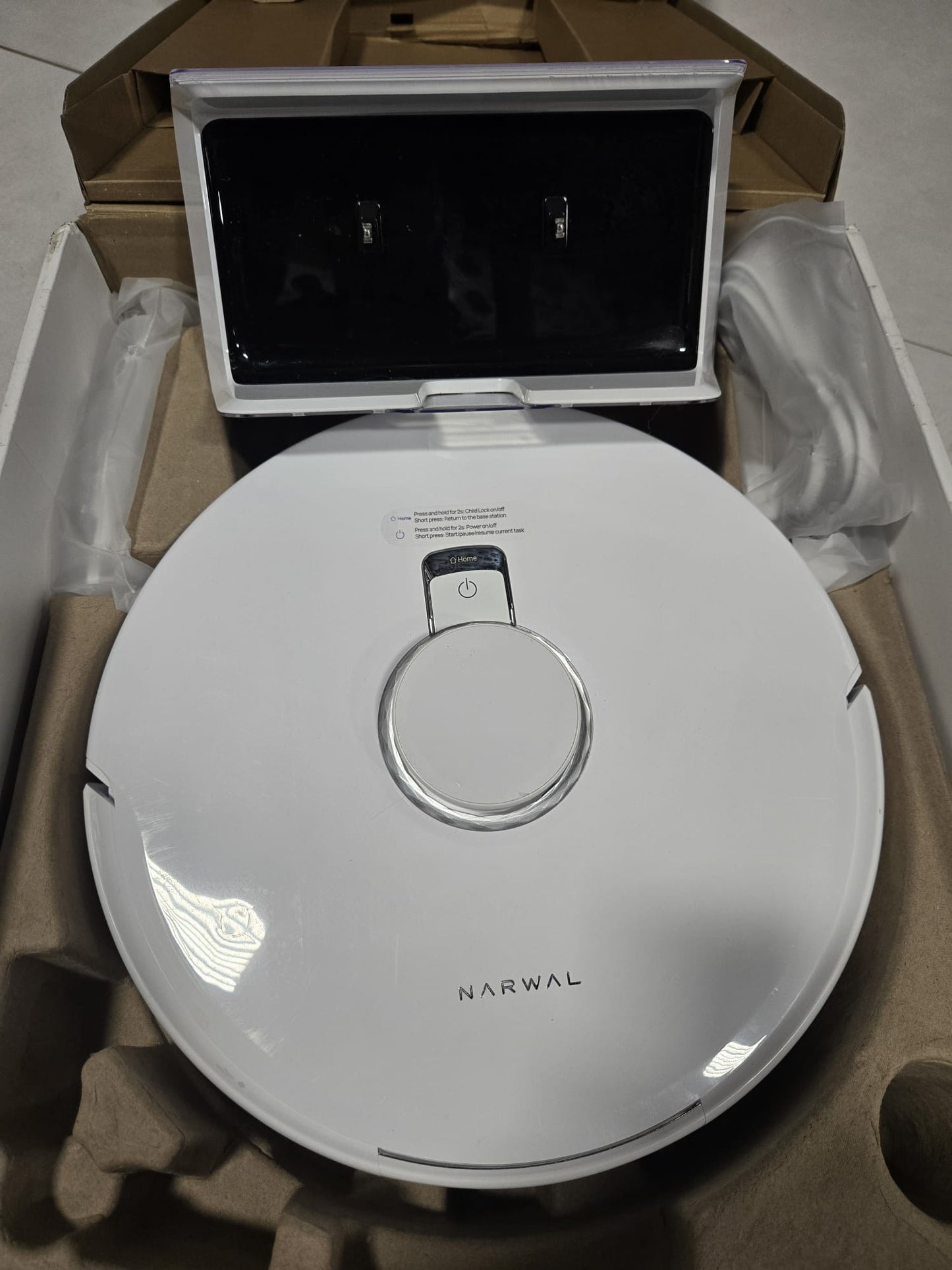 (Excellent) NARWAL Freo X Plus Robot Vacuum and Mop, Zero Tangles Brush, 7800Pa Suction