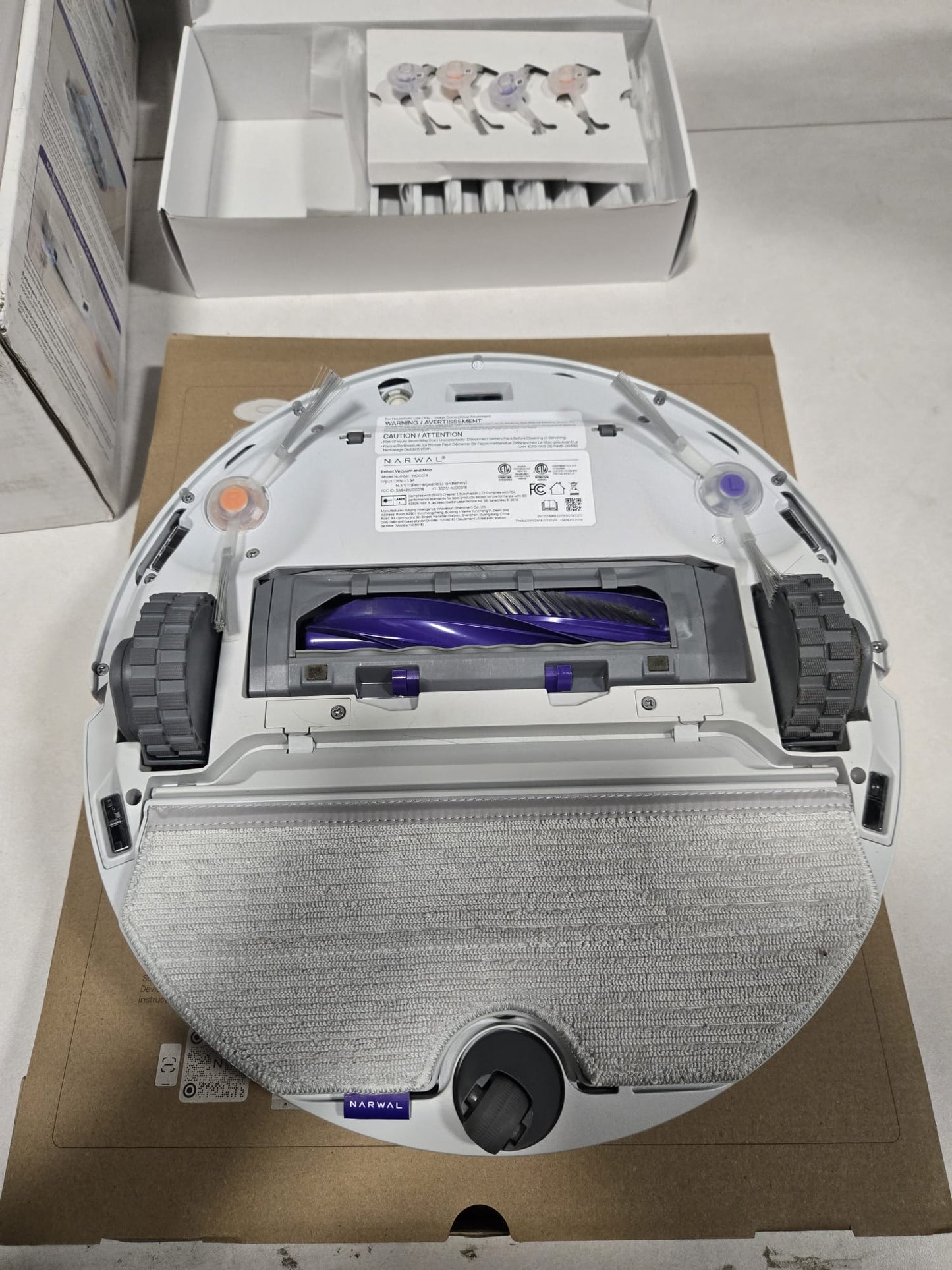 (Excellent) NARWAL Freo X Plus Robot Vacuum and Mop, Zero Tangles Brush, 7800Pa Suction