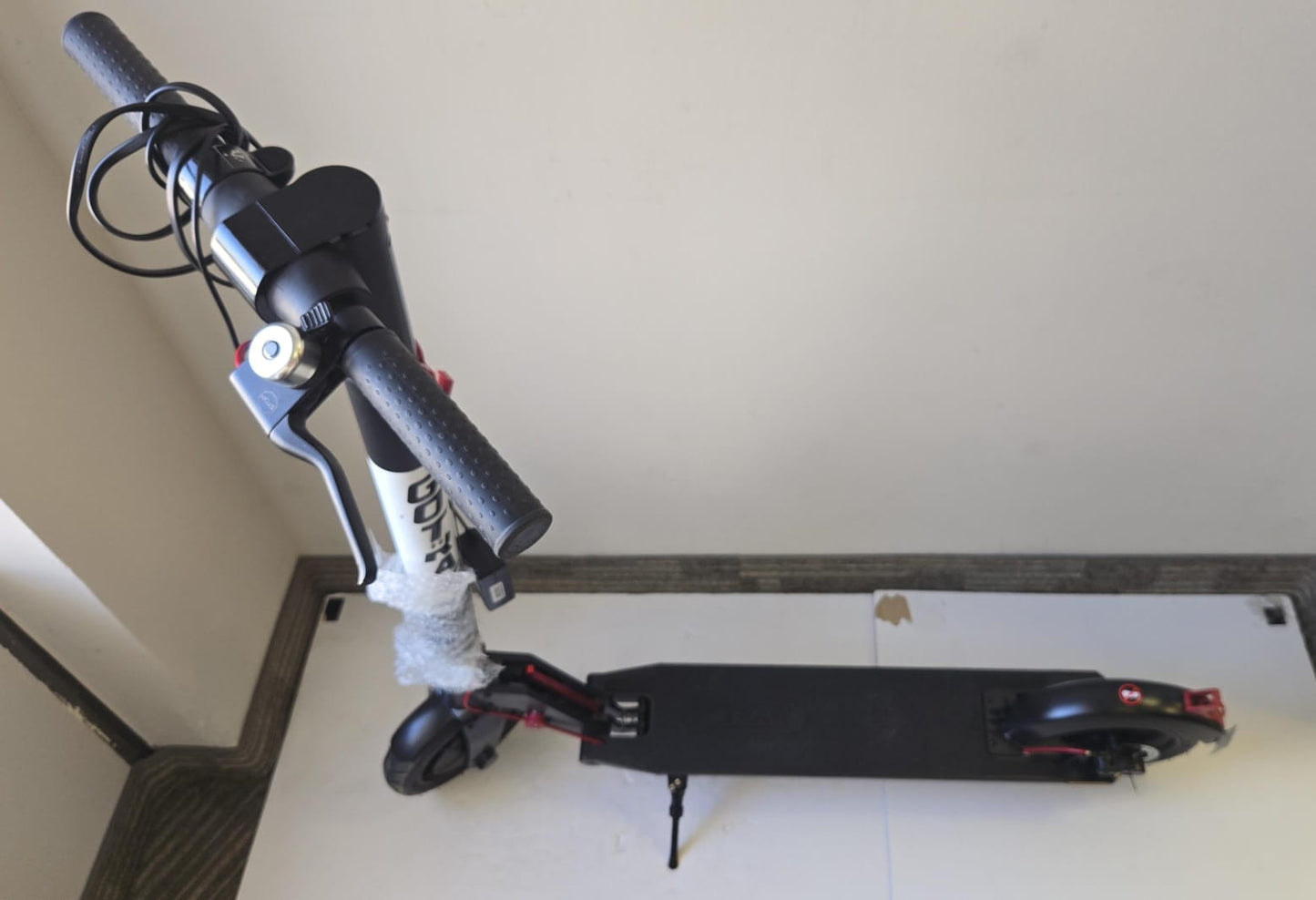(Excellent) Gotrax GXL V2 Series Electric Scooter for Adults, Max 15/61Km Range, 25/32Km/h Speed