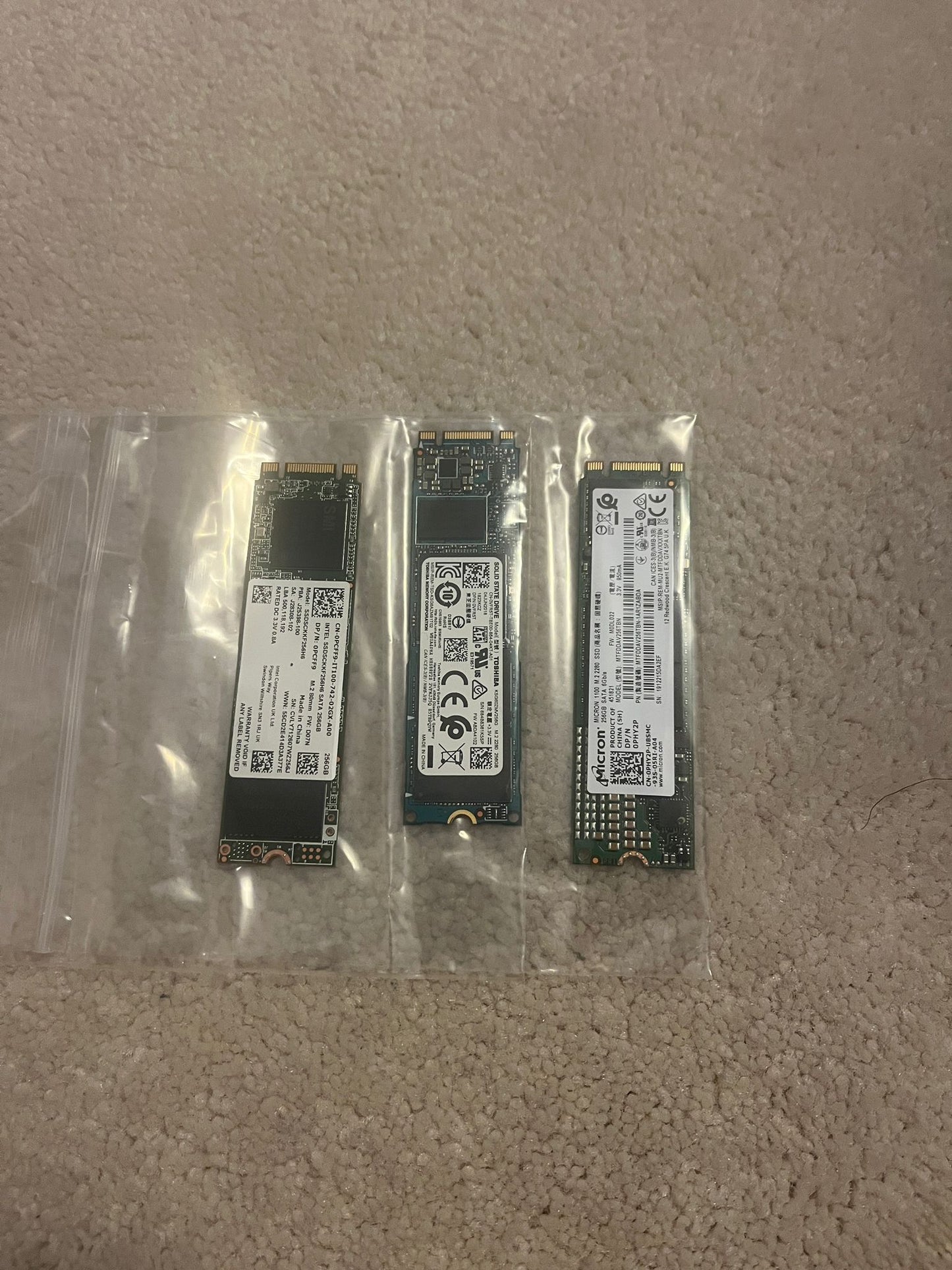 (Exellent) 256GB SATA M2 2280 SSD