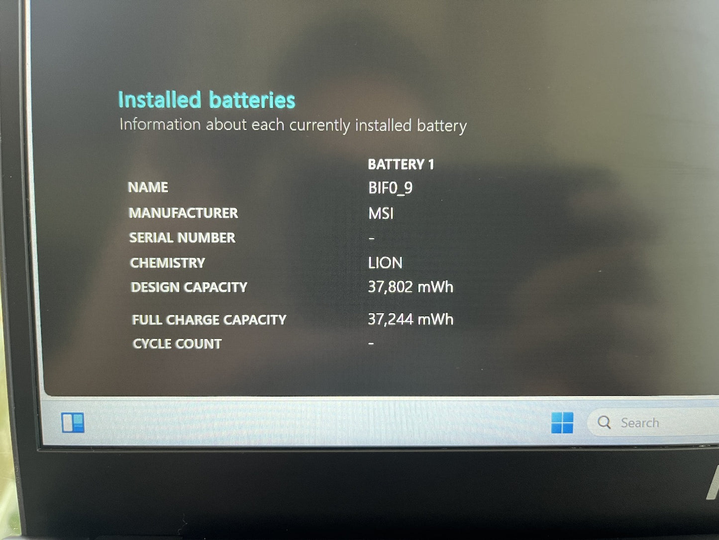 (Good) MSI Modern 15 b12m - 15.6" I5-1235U, 16GB RAM 1TB SSD Battery 99% W11, Office 2021