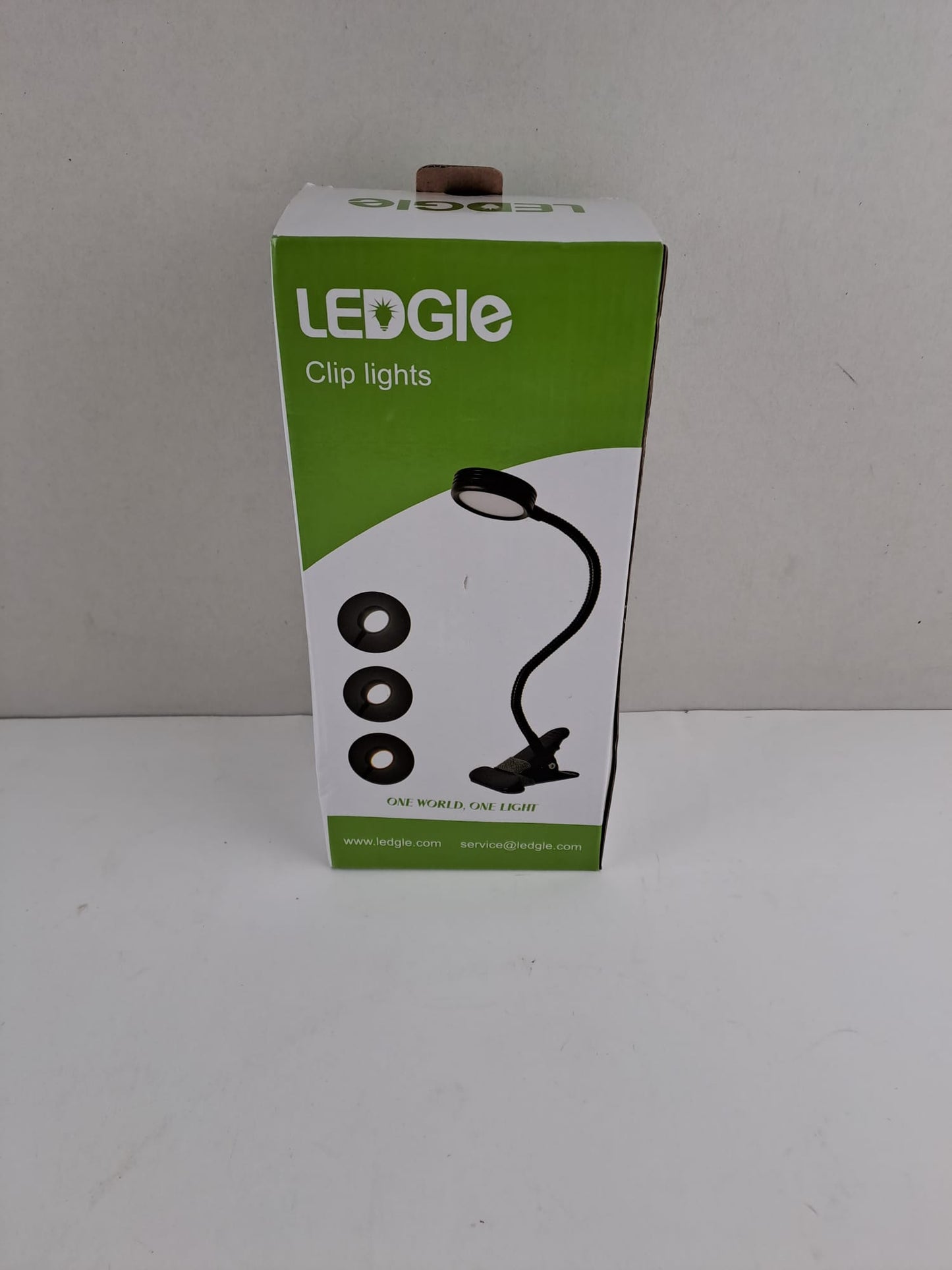 (New Open Box) LEDGIE Clip on Light/Reading Light/Light Color Changeable/Night Light Clip on for Desk, Bed Headboard and Computers (Black)