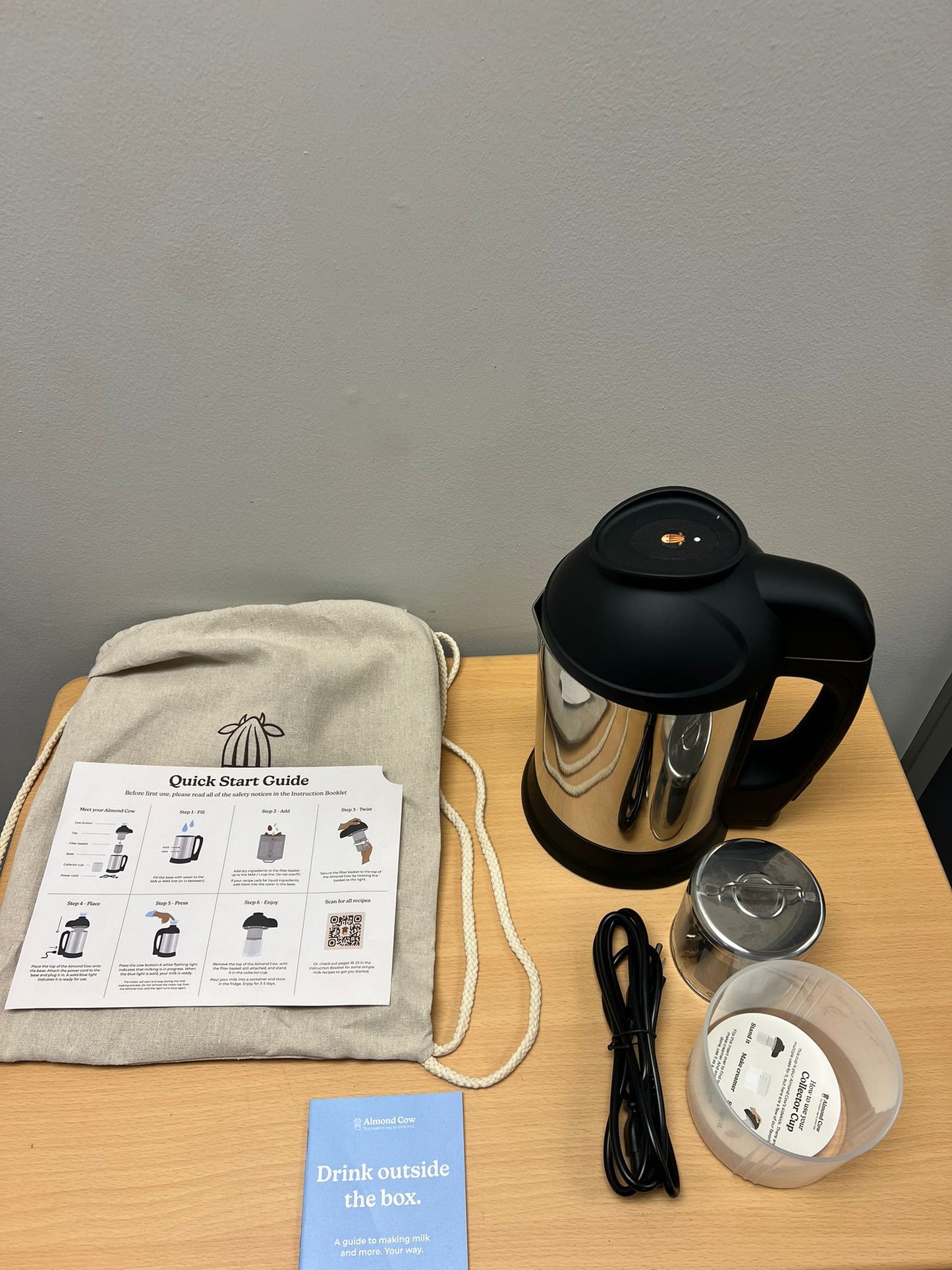 (Excellent) The Almond Cow plant-based Milk Maker