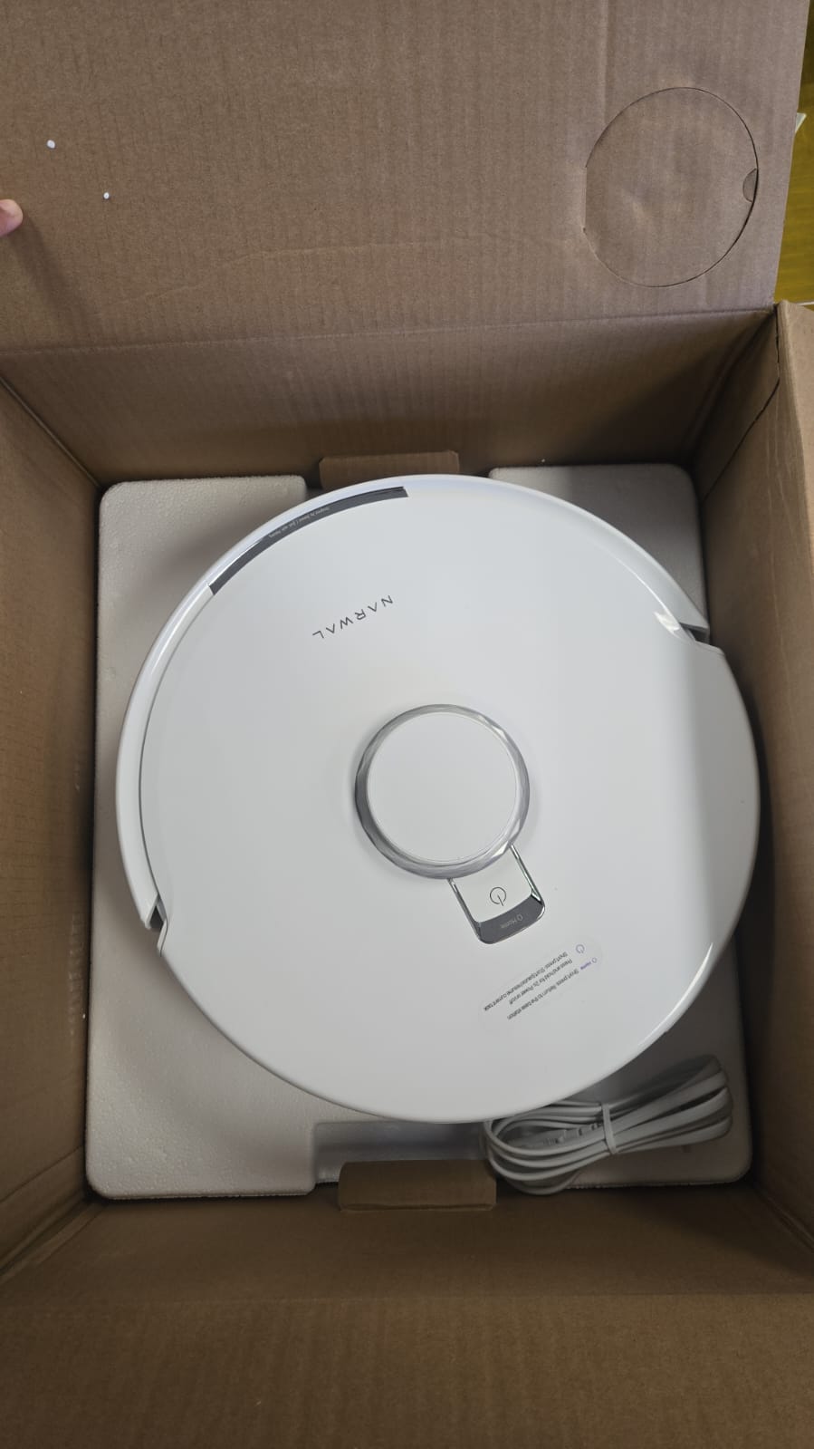 (Excellent)  Narwal Freo X Ultra Robot Vacuum & Mop | Self-Cleaning • Powerful Suction