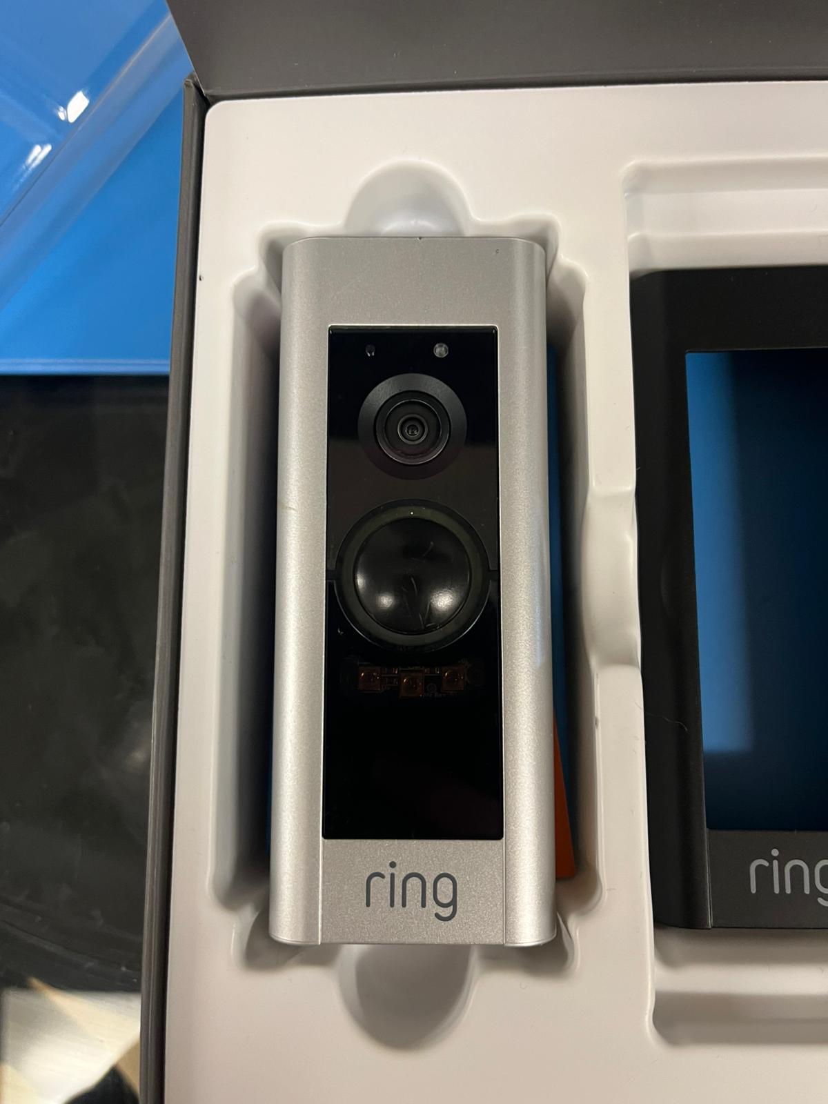 (Excellent) Ring Video Doorbell Pro -chime not included