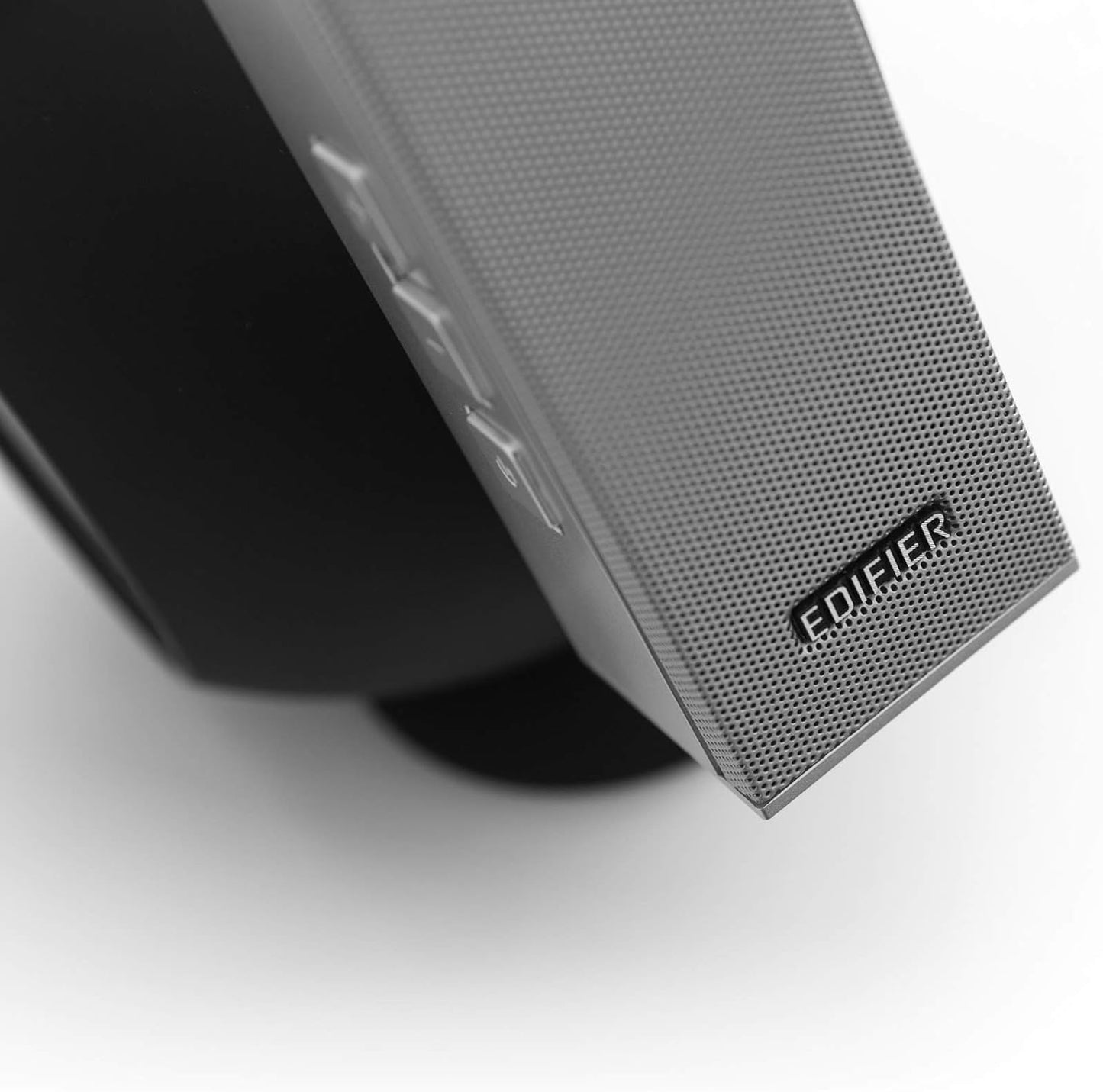 (New Open Box) Edifier e10 Exclaim Speakers, Silver