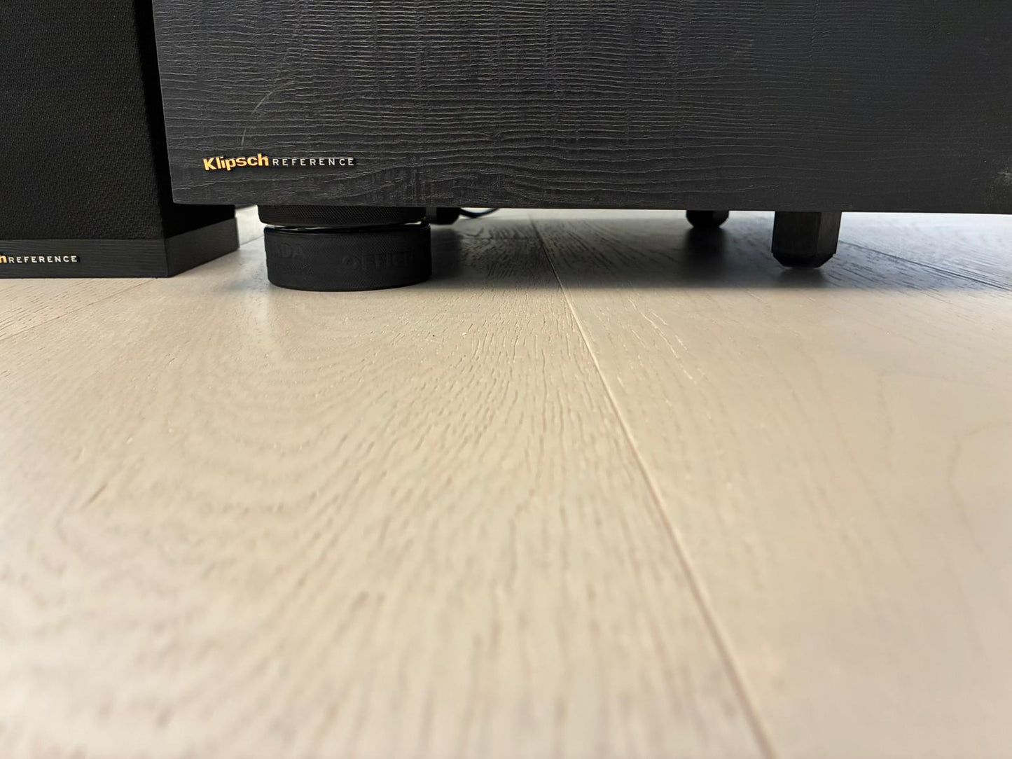 (Good) Klipsch Cinema 600 3.1 Sound Bar + 10" Wireless Subwoofer | Bluetooth • Powerful Bass