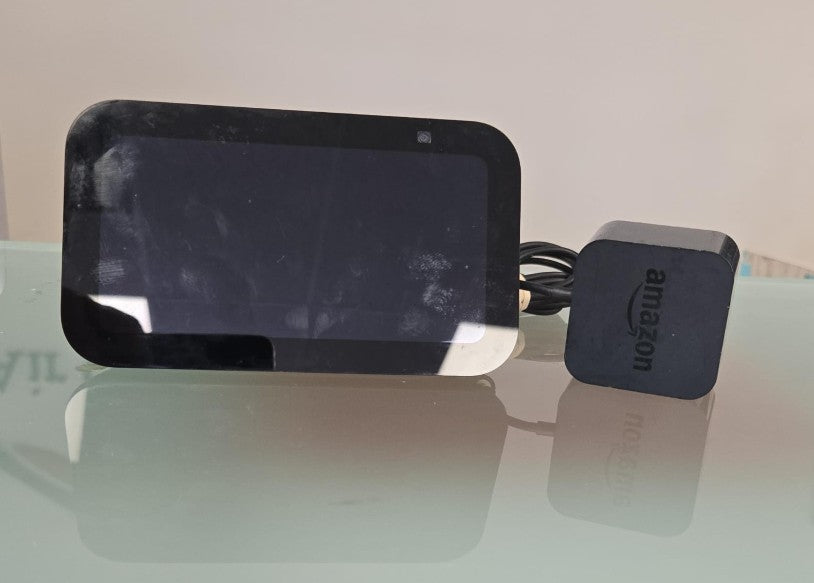 (Excellent) Amazon Echo Show 5 (3rd Gen) Smart Display | Deeper Bass • Clearer Sound • Charcoal