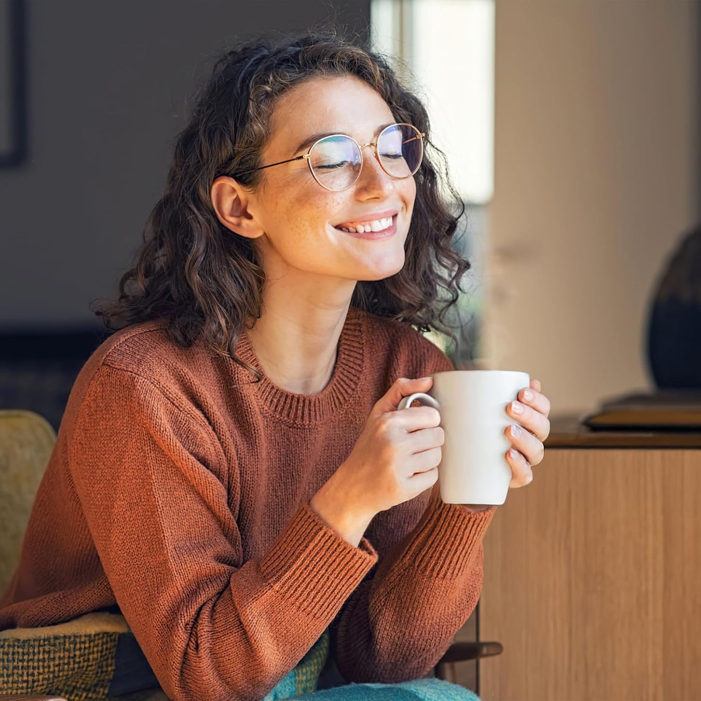 (Good) 10-Cup Drip Coffee Maker with Built-In Grinder-CM8025