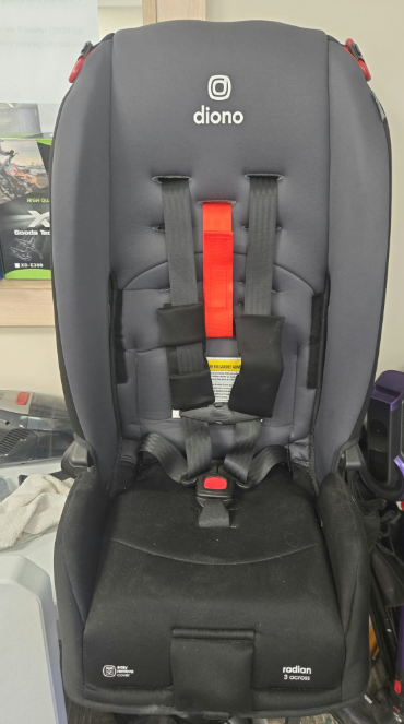 (Good) Diono Radian 3R All-in-One Convertible Car Seat | Slim Fit • 3 Across