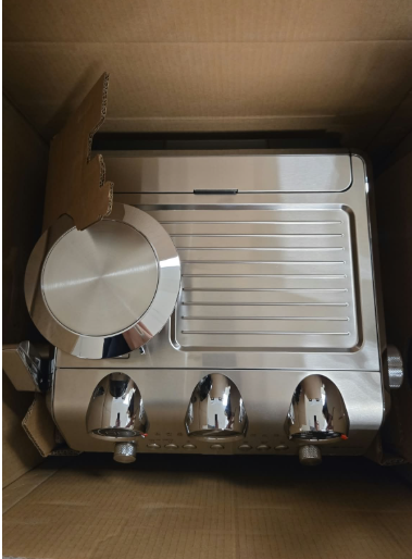 (New Open Box) De'Longhi La Specialista Maestro Espresso Machine with Coffee Grinder