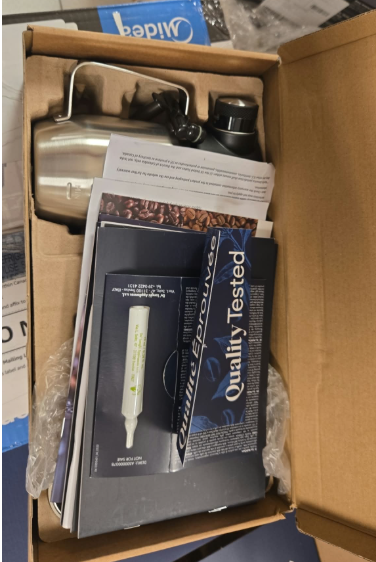 (New Open Box) De'Longhi La Specialista Maestro Espresso Machine with Coffee Grinder