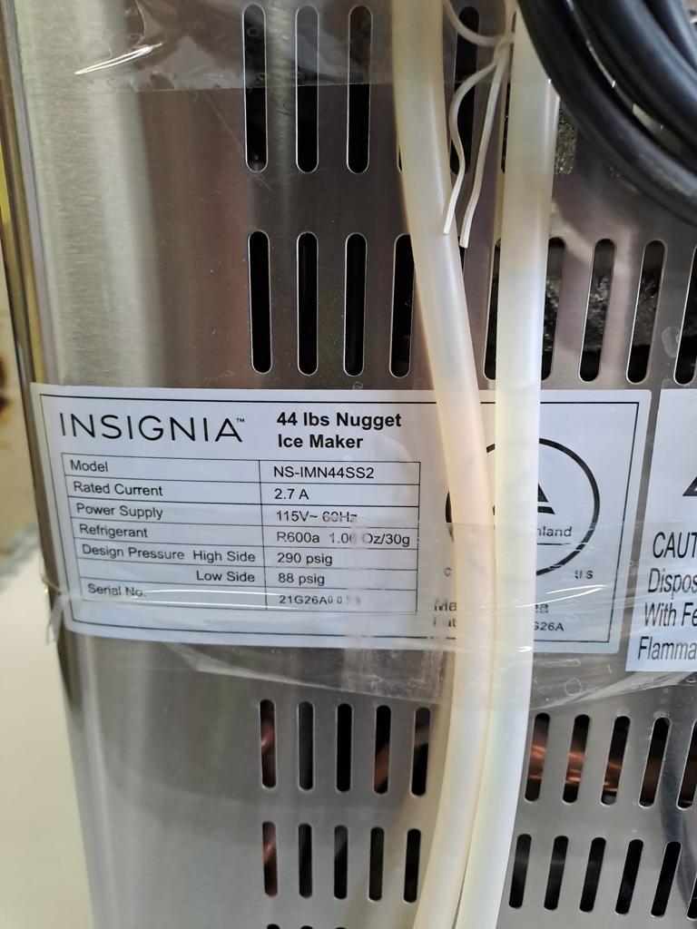 New No Box Insignia 44 Lb. Portable Nugget Ice maker with Auto Shut