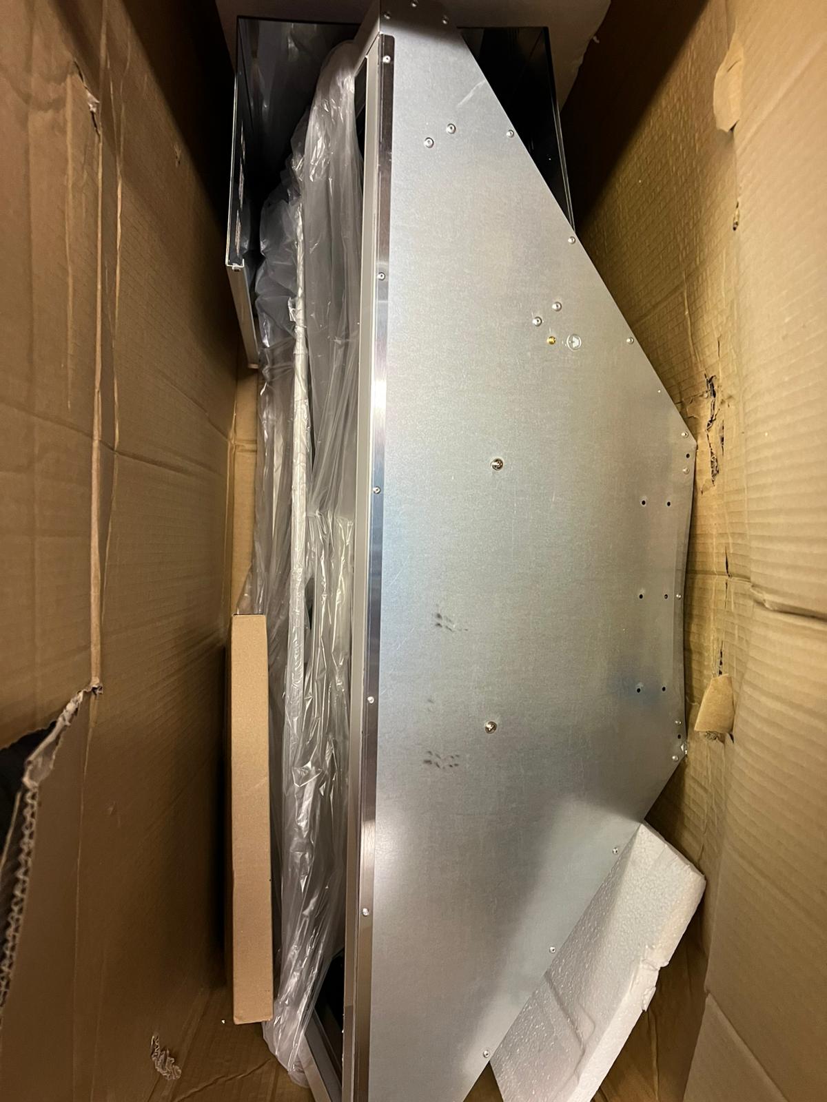 (Excellent) HisoHu 36” Wall Mount Range Hood – 780 CFM, Gesture Control, LED Lights