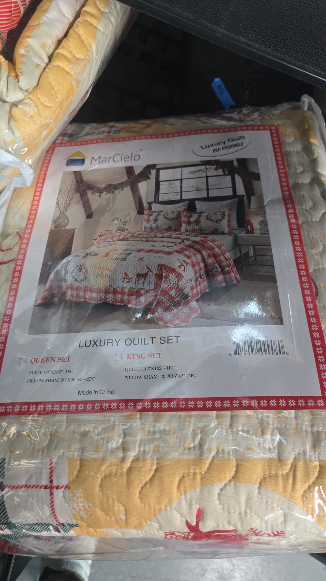 (New) Marcielo Christmas Quilt Set | Snowflakes • Deer • Snowman Bedding