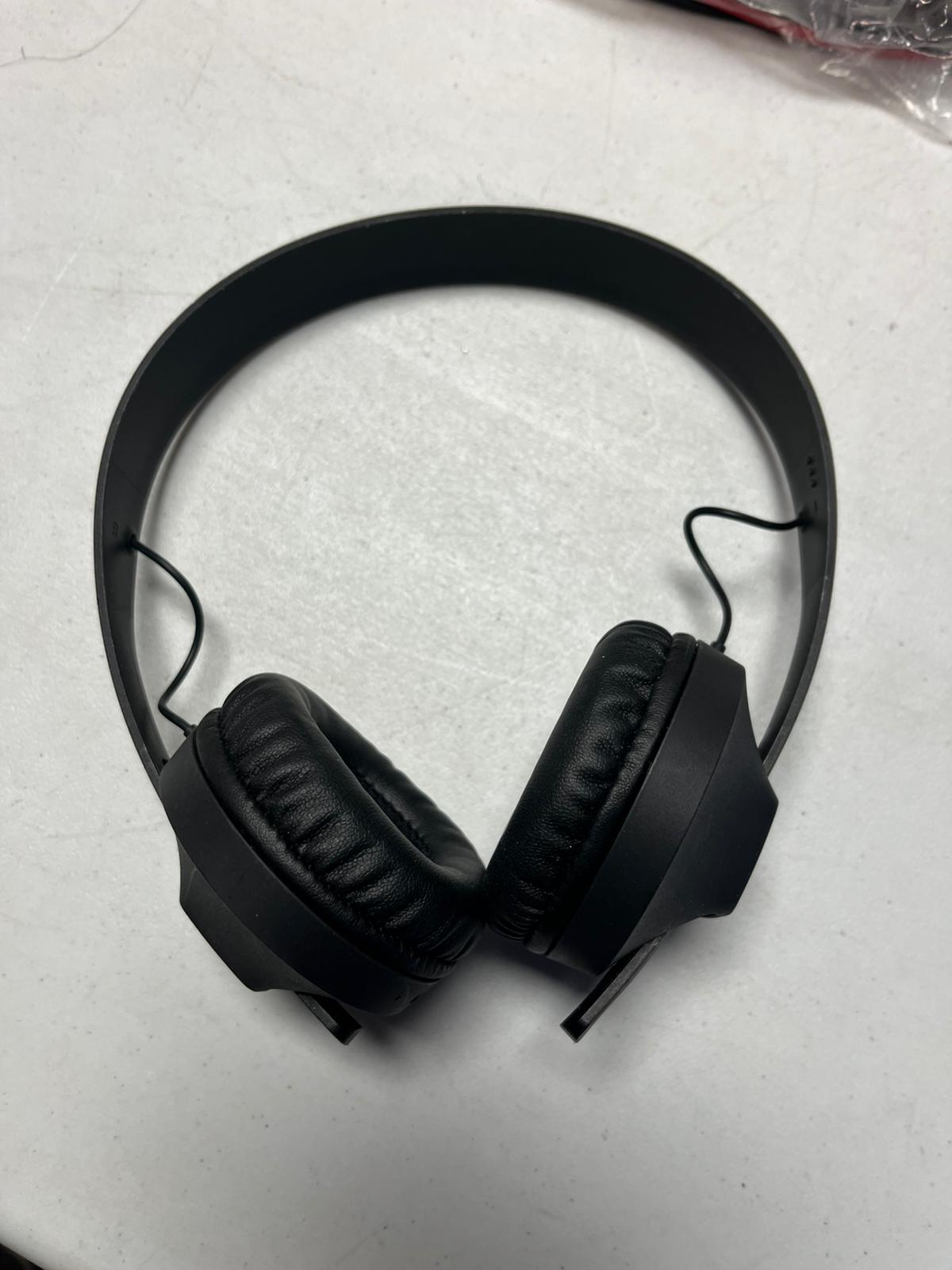 (Good) Sennheiser HD 250BT Bluetooth Wireless Headphone